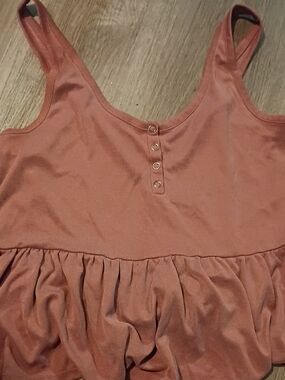 Lucky Brand Sleeveless Snap-Front Tank in Dusty Clay
